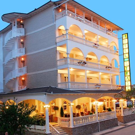 Hotel Strass Paralía Exterior foto