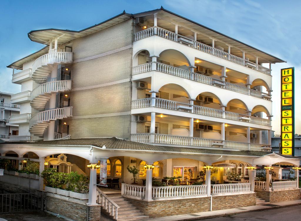 Hotel Strass Paralía Exterior foto